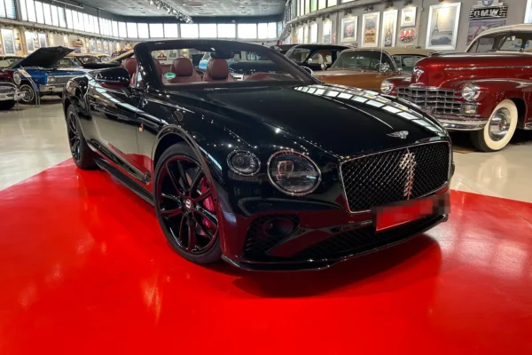 bentley-continental-centenary-2019-bodas-alicante-frontal-tres-cuartos-capota-abierta-angulo-bajo